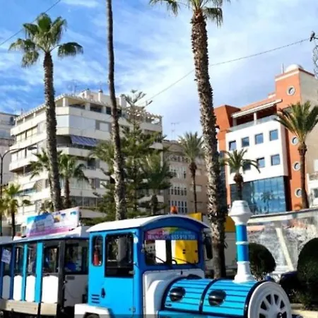 Estudio Torrevieja P & A Apartment