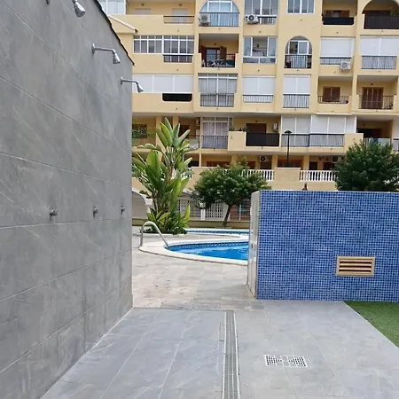 Estudio Torrevieja P & A Apartment *
